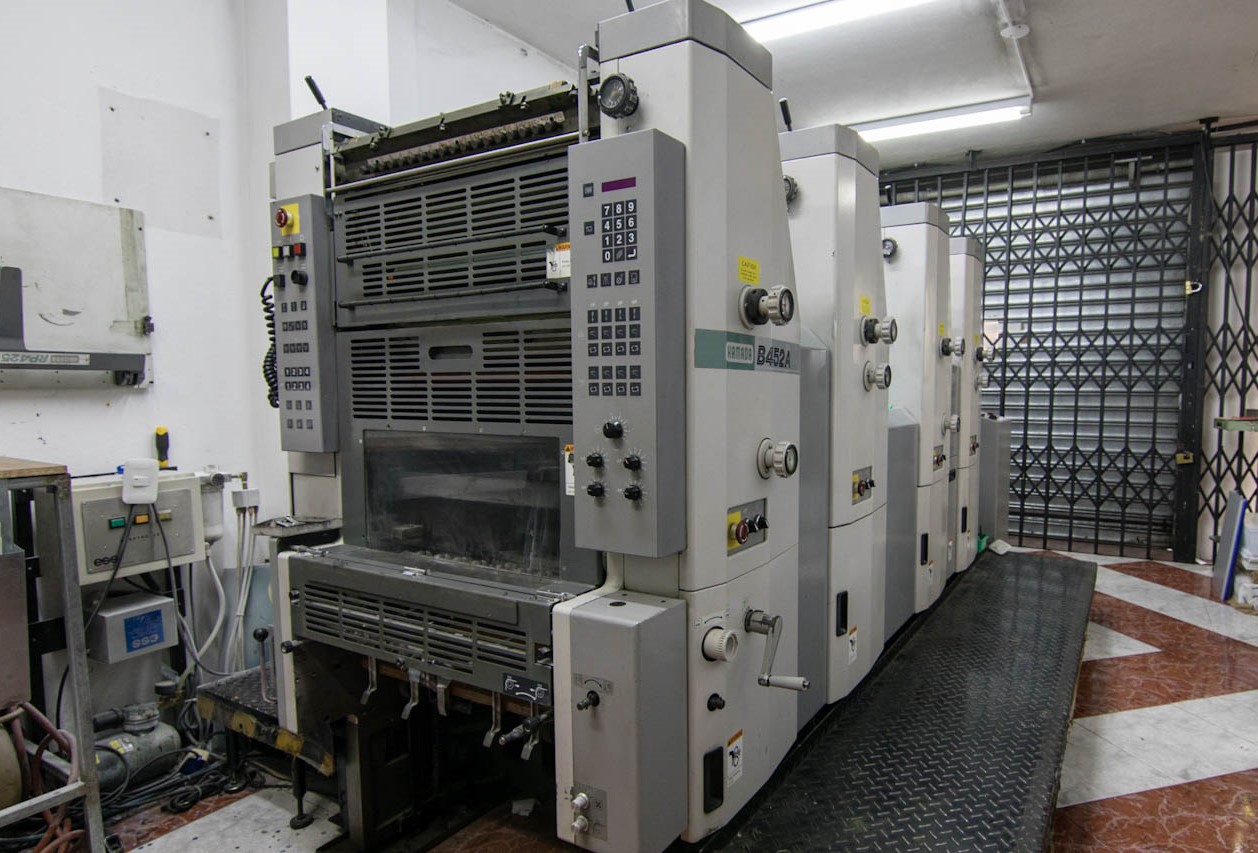 52x4-7